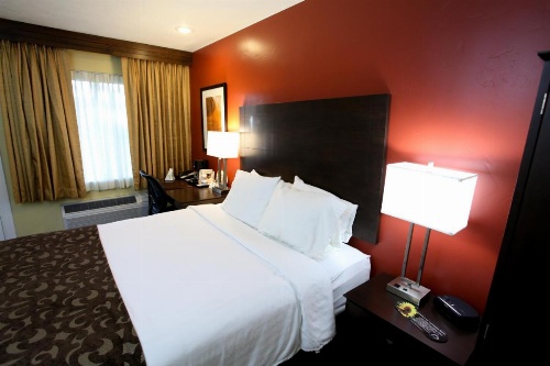 Baymont by Wyndham Cedar City image 15