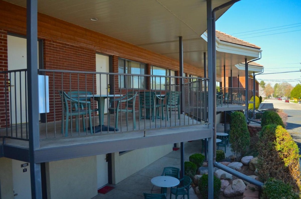 Baymont by Wyndham Cedar City Image 16